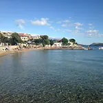 Anamari 公寓