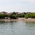 Anamari Apartment Banjol